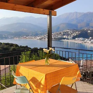 Auberge de jeunesse Filikur, Himarë