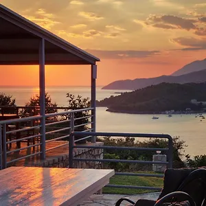 Appartement Belvedere &, Himarë